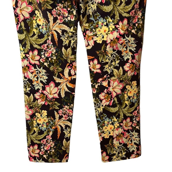 Soft Surroundings Skinny Pull On Floral Tapestry Skinny Crop Pants Medium‎ 2EC21 - Picture 5 of 8